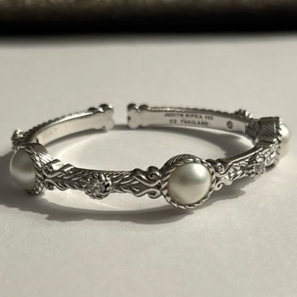 Exquisite Judith Ripka Sterling Silver, White Pearl, Diamonique Cuff - Picture 3 of 4